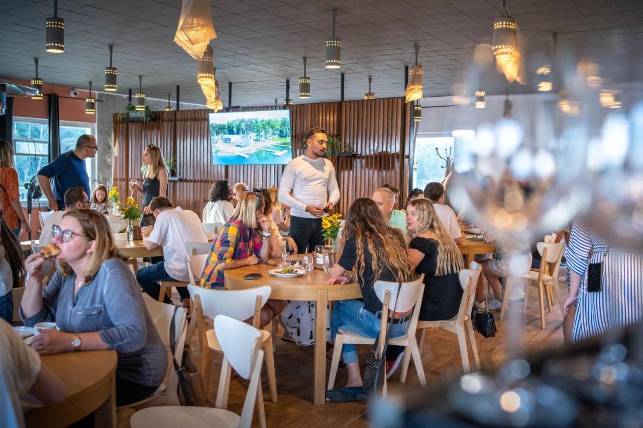 Ruciane Park - Mazury Resort & Spa ภายนอก รูปภาพ