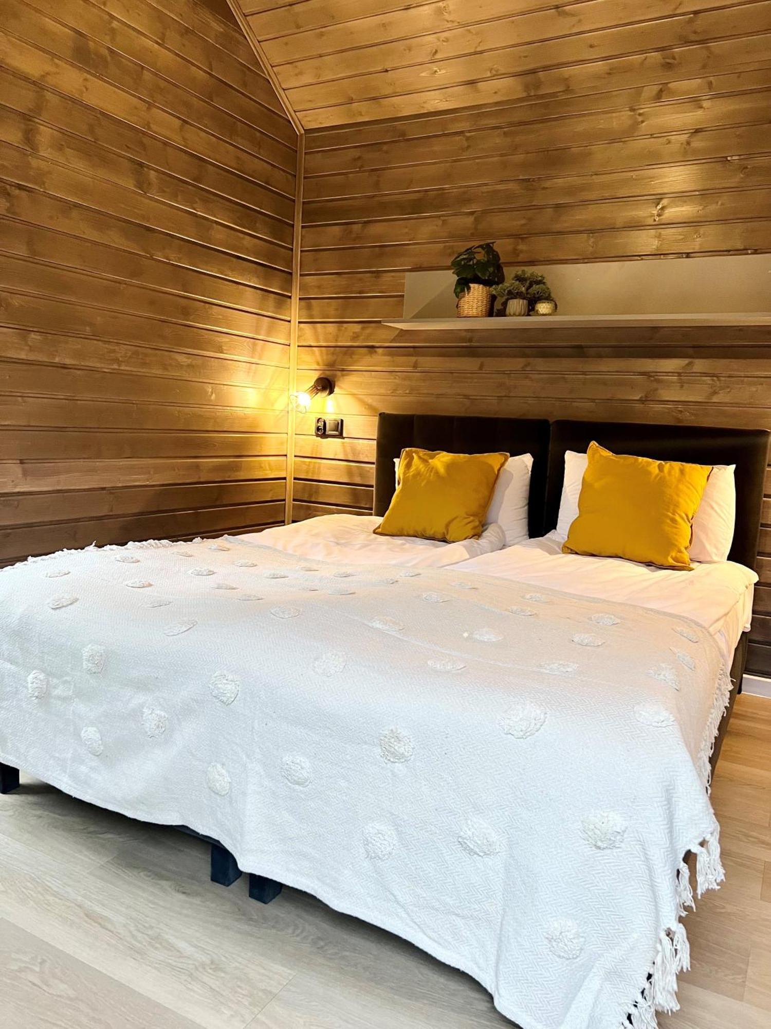 Ruciane Park - Mazury Resort & Spa ภายนอก รูปภาพ